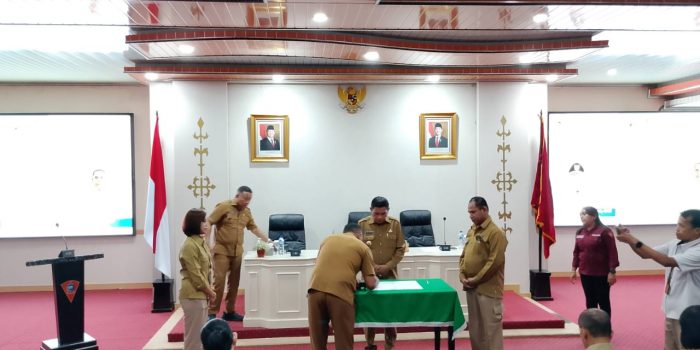 Program Nasional Ketahanan Pangan Terpadu di Kota Ambon resmi dibuka oleh Walikota Bodewin Wattimena.