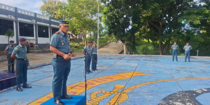 Berikut pesan Panglima TNI yang disampaikan oleh Komandan Lanal Saumlaki.