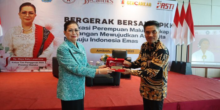 Ketua TP-PKK Promal Buka Kegiatan Edukasi Keuangan OJK