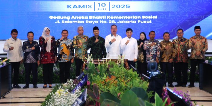 Gubernur Maluku Hadiri Penandatanganan Perjanjian Pinjam Pakai BMD Untuk Penyelenggaraan Sekolah Rakyat