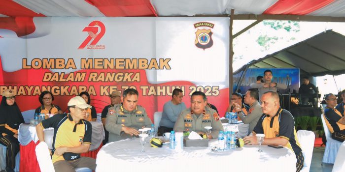 Wakapolda Maluku Pimpin Lomba Menembak, Peringati Hari Bhayangkara Ke-79