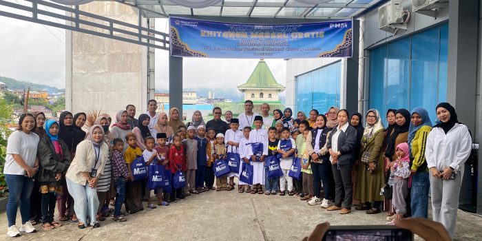 PNM Dan Baitulmaal Madani Berbagi Kebahagiaan Lewat Khitanan Massal Di Ambon.