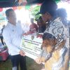 Gubernur Serahkan Bantuan Dan Tanam Kopi Liberika di SBT: Dorong Kopi Lokal Jadi Primadona Ekonomi Baru Maluku