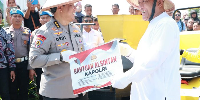 Penanaman Jagung Bersinergi Dengan Ponpes, Bukti Nyata Seluruh Komponen Bangsa Wujudkan Swasembada Pangan