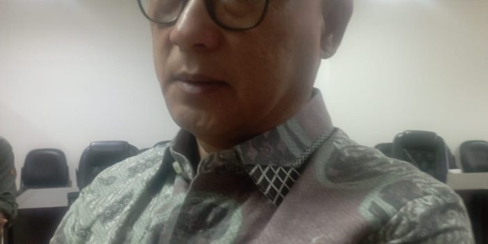 Komisi III DPRD Provinsi  Maluku Kontrak Perjanjian Operasional Pengelolaan Pasar Mardika