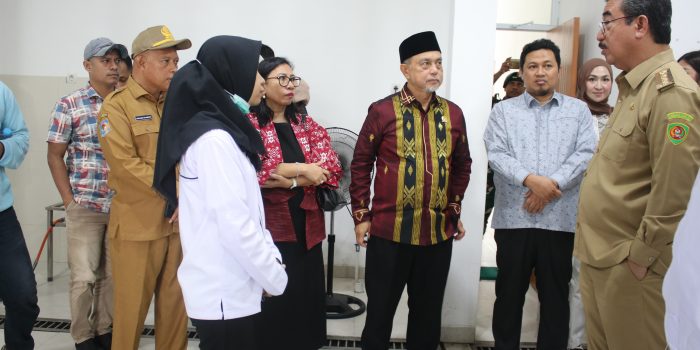 Gubernur dan DPD RI Tinjau Dapur MBG, Pastikan Distribusi Gizi Lancar