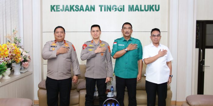 Kapolda dan Kajati Maluku Jalin Sinergi Penegakan Hukum dan Stabilitas Keamanan Daerah