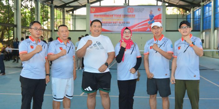 Wakapolda Maluku Ikut Turnamen Tenis Lapangan Bersama Kodam XV/Pattimura Perkuat Sinergitas