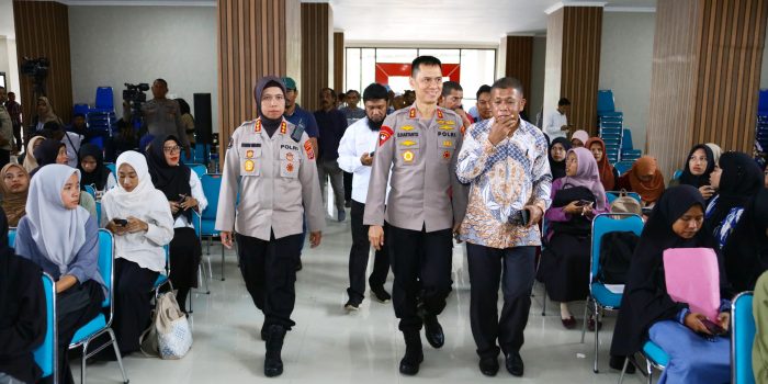 Beri Kuliah Umum di UIN Ambon, Kapolda Maluku: Mahasiswa Diminta Bijak di Era Digital dan Aktif Menjaga Kamtibmas