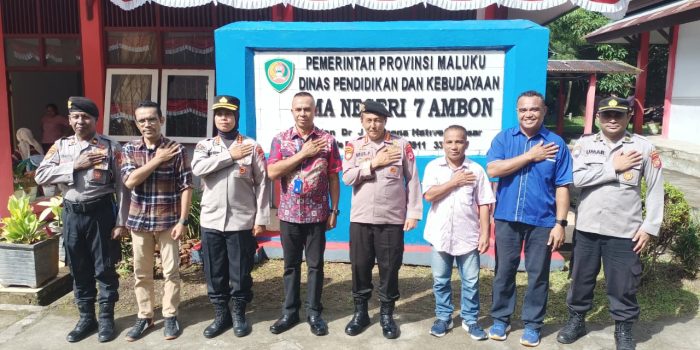 Sosialisasi Kamtibmas di SMA 7 Ambon: Polda Maluku Tekankan Bahaya Tawuran dan Penyalahgunaan Medsos