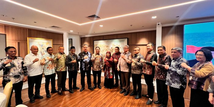 Gubernur Maluku, Menteri PKP, dan Kepala BPS Tandatangani Kesepakatan Penyediaan 3.000 Rumah Subsidi