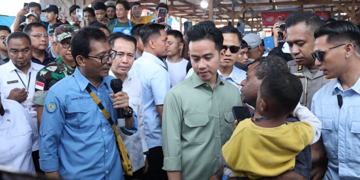 Pj Gubernur Agus Fatoni Dampingi Wapres Tinjau PPI Hamadi: Potensi Perikanan di Papua Cukup Besar