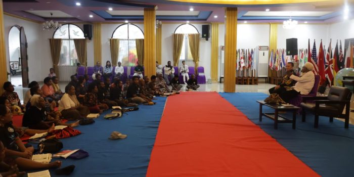 Pj Gubernur Papua Hadiri Doa Bersama Jemaat di Rumah Doa Segala Bangsa