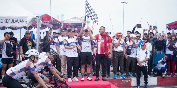 Pangdam XV/Pattimura Buka Lomba Balap Sepeda Pada Event Tour de Pattimura – Piala Panglima TNI