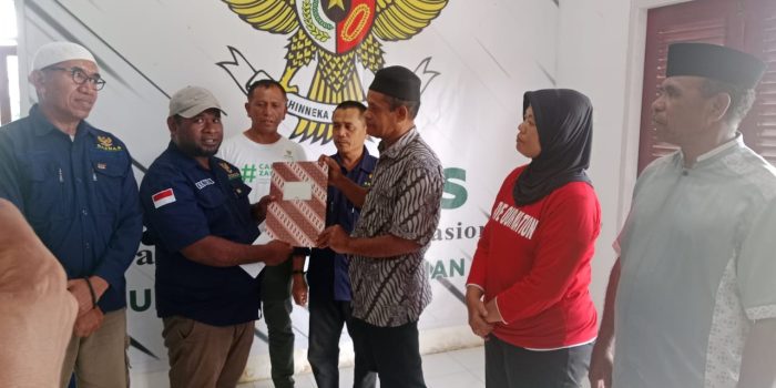 Serahkan Zakat Maal Ke BAZNAS SBB, Tuharea Nyatakan Wujud Komitmen Support Masyarakat Miskin.
