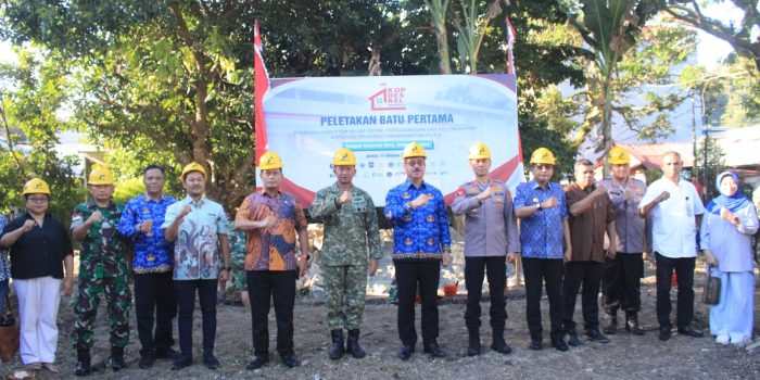 Dukungan Penuh Forkopimda: Gubernur Maluku Hadiri Peletakan Batu Pertama KOPDESKEL Merah Putih di Desa Wayame