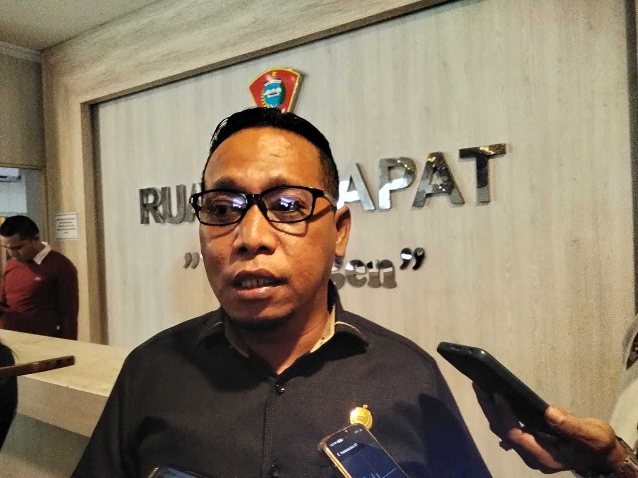 Mourits: Penetapan Raja Definitif Tergantung Kesepakatan Saniri Negeri