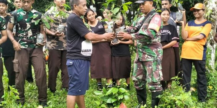 Satgas TMMD Ke-126 Kodim 1504/Ambon Tanam 1000 Bibit Pohon Pala*