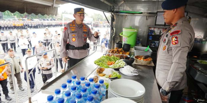 Kapolri Tinjau Sarana-Prasarana Pada Apel Kesiapan Tanggap Bencana di Mako Brimob