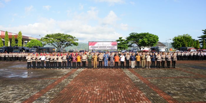 Apel Gabungan Kesiapan Tanggap Darurat Bencana, Kapolda Maluku; Tingkatkan Peringatan Dini kepada Seluruh Lapisan Masyarakat