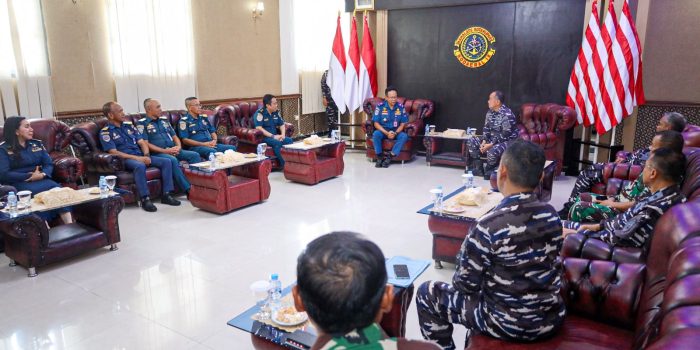 DANKODAERAL IX AMBON TERIMA _COURTESY CALL_ KEPALA KANTOR KESYAHBANDARAN DAN OTORITAS PELABUHAN (KSOP) KELAS I AMBON