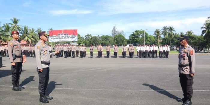 Kapolres Maluku Tengah Pimpin Upacara PTDH In Absentia Satu Perwira