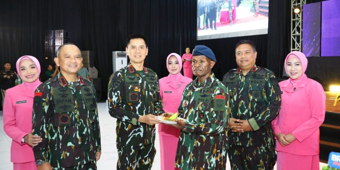Syukuran HUT Ke-80 Brimob di Ambon: Kapolda Resmikan Patung Karel Satsuitubun dan Tegaskan Komitmen “Brimob Presisi untuk Masyarakat