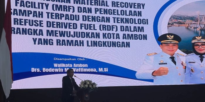Wujudkan Ambon Ramah Lingkungan, Wali Kota Paparkan Renaksi Pengelolaan Sampah Dihadapan Wamendagri dan Gubernur Lemhanas