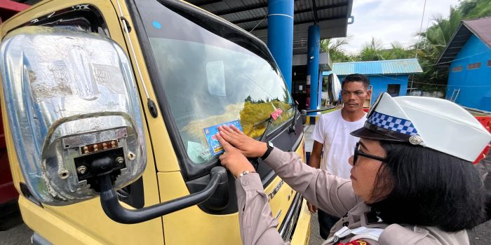 Polda Maluku dan Dirjen Hubdar Perkuat Pengawasan Kendaraan di UPPKB Passo