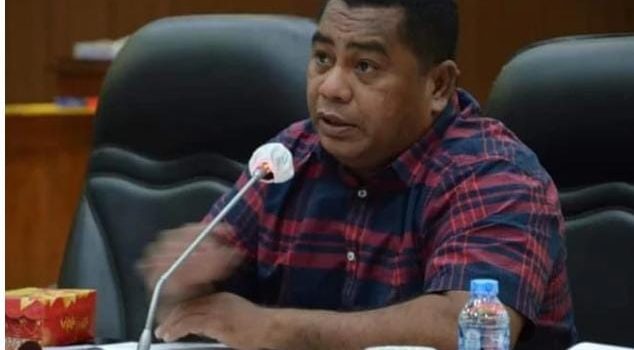Watubun: Dana Pinjaman Rp.1.5 Triliun Harus Dibagi Rp.50 Miliar
