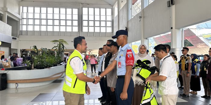 PT ANGKASA PURA INDONESIA BANDARA INTERNASIONAL PATTIMURA AMBON RESMI MENUTUP POSKO ANGKUTAN UDARA NATAL 2025 DAN TAHUN BARU 2026*