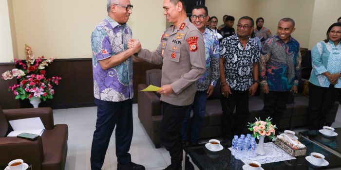 Polri Gandeng Majelis Latupati, Dorong Penyelesaian Masalah Sosial Berbasis Adat
