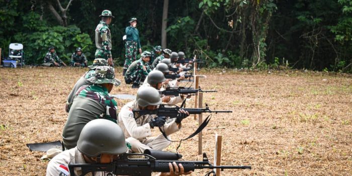 Bukan Militer Tetapi ASN Kodaeral lX Harus Mahir Menembak, Tarikan Picu Meremas Bukan Menghentak
