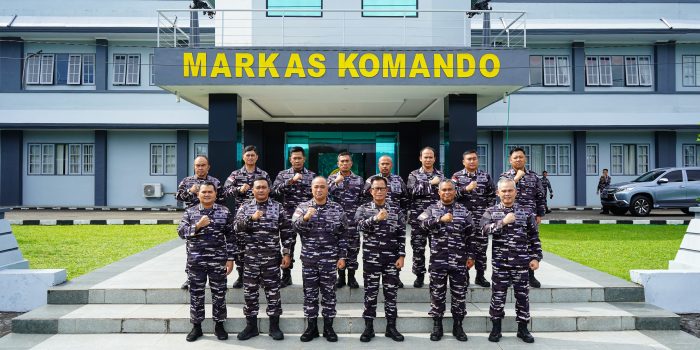 Komandan Kodaeral lX Terima Courtesy Call Asisten Intelijen Kasal dalam Safari Intelijen TNl AL 2026