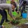 Komandan Kodaeral lX Saksikan Aksi Penghijauan 1994 Untuk Negeri Alumni Akabri 1994