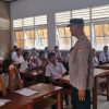 Polisi Mangente Sekolah: Polsek Nusaniwe Gencarkan Edukasi Cegah Tawuran Pelajar di Ambon.