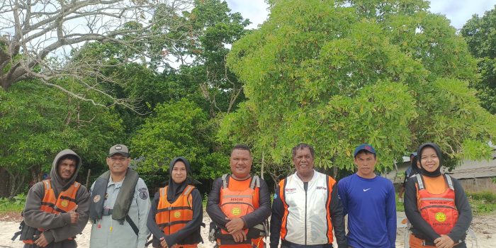 Longboat Mati Mesin di Perairan Maluku Tenggara, Dua Nelayan Asal Tual Dievakuasi Tim SAR Gabungan