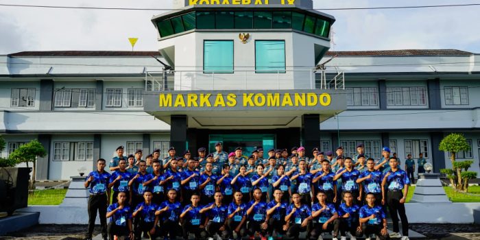 28 Casis Bintara TNl AL Panda Ambon Dilepas Kodaeral lX Menuju Seleksi Pusat