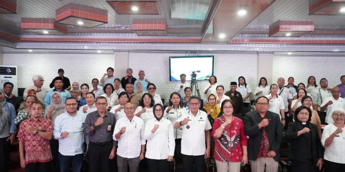 Pemkot Gelar Kick Off Meeting Program Inovasi Pengelolaan Sampah Plastik