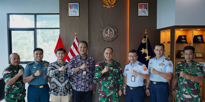 Komandan Kodaeral IX Terima Courtesy Call Tim Audit Itjen Kemhan