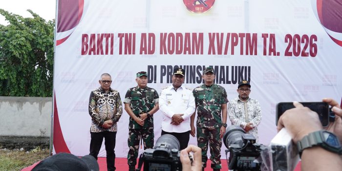Sinergi Membangun Negeri, Wakil Gubernur Maluku Resmi Buka Karya Bakti TNI AD Kodam XV/Pattimura 2026 di Kabupaten Buru