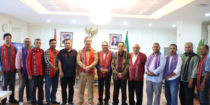 Terima Dukungan Forum Masyarakat Tanimbar, Gubernur Maluku Tegaskan Sikap Pemprov Tetap Konsisten Kawal Investasi Blok Masela untuk Kesejahteraan Rakyat