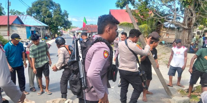 Warga Olas Sempat Blokade Jalan, Polisi Lakukan Mediasi dengan Pemerintah Dusun Katapang