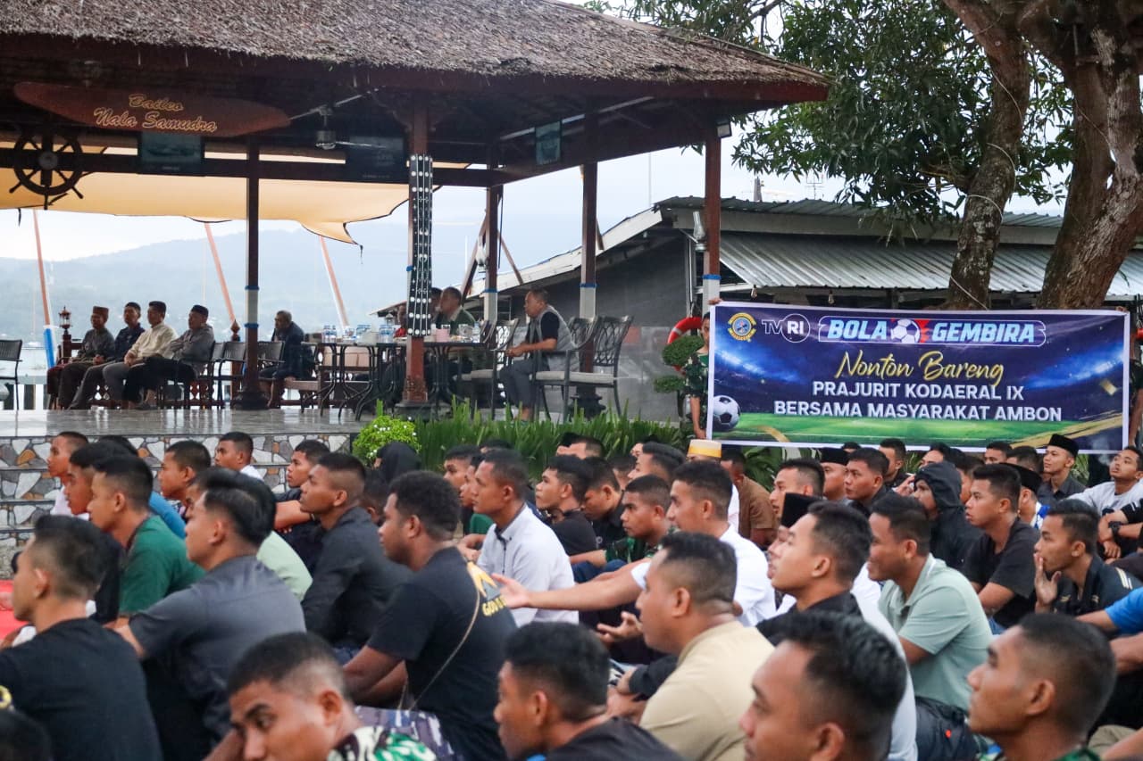 Prajurit Kodaeral IX Bergemuruh! Inggris Libas Prancis 6-4, Nobar Piala Dunia 2026 Jadi Ajang Pererat Soliditas