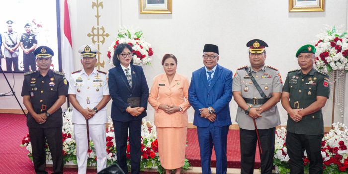 Komandan Sathantai Kodaeral IX Hadiri Pelantikan Sekretaris Daerah Kota Ambon