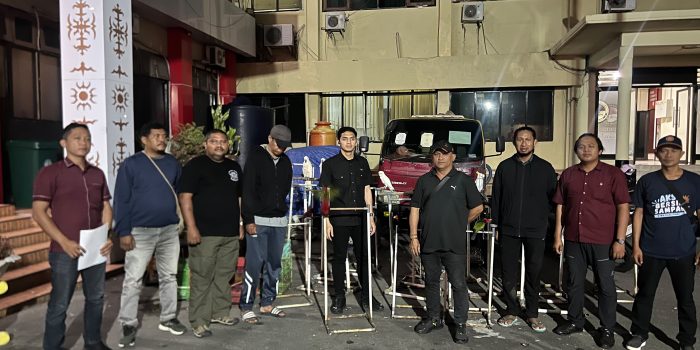 57 BURUNG DILINDUNGI DIAMANKAN DI AMBON, POLDA MALUKU DALAMI DUGAAN PELANGGARAN UU KONSERVASI