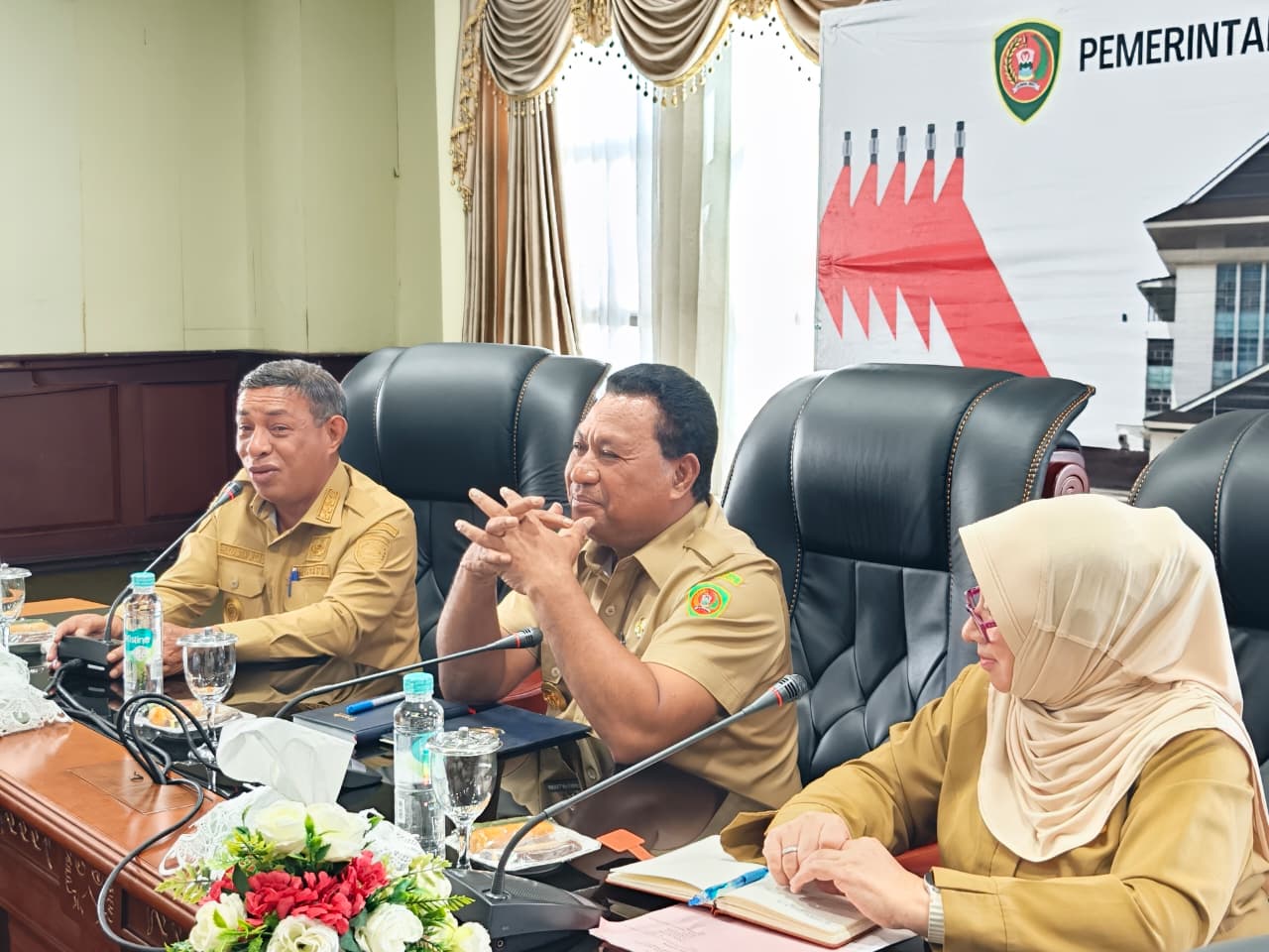 Wagub Maluku Dorong Percepatan Pembangunan PLBN Wonreli, Tegaskan Simbol Kedaulatan dan Penggerak Ekonomi Perbatasan